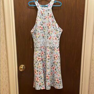 No Boundaries juniors’ size M light blue/floral dress-NWT